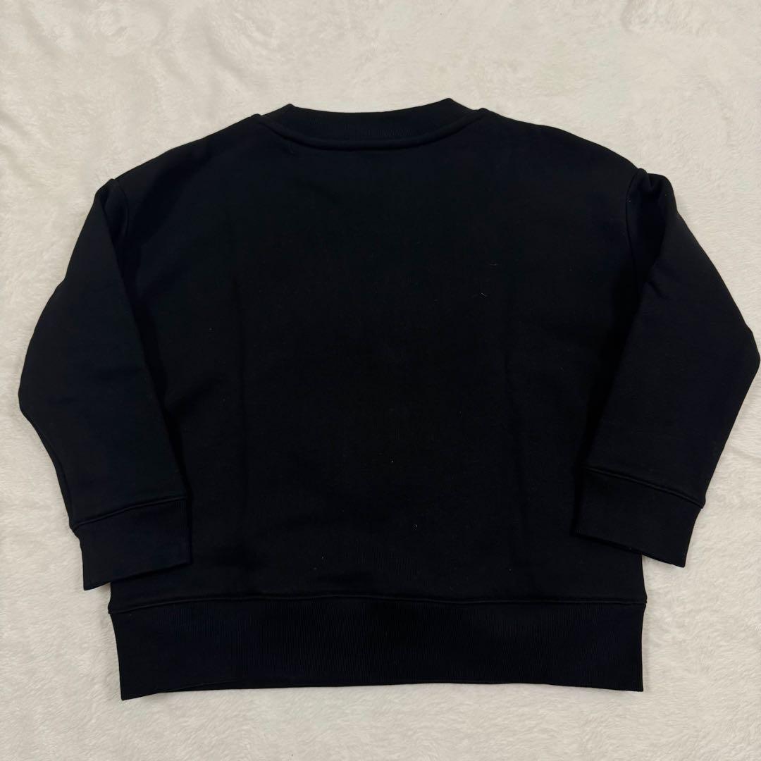 美品　バーバリー トレーナー　ロゴスウェットシャツ　ゴールド　黒　長袖　6Y