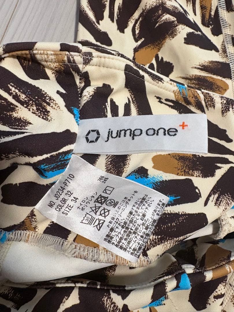 【あい】（2点まとめ）jump one　ボタニカル柄レギンス＋タンクトップ