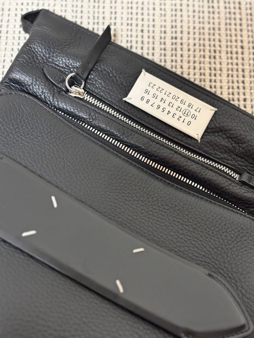 【美品】マルジェラ　5AC オールレザー　ショルダーバッグ　ブラック※値下げ不可