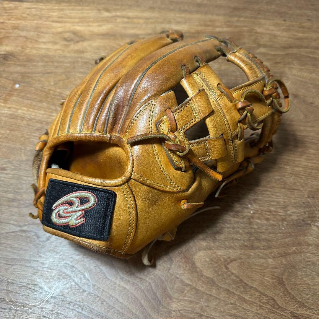 ドナイヤ　硬式内野グローブ　山田哲人