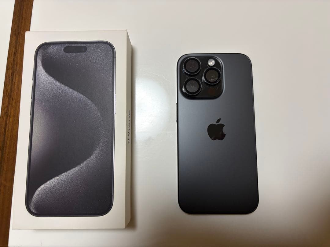 Apple iPhone 15Pro スペースブラック 本体