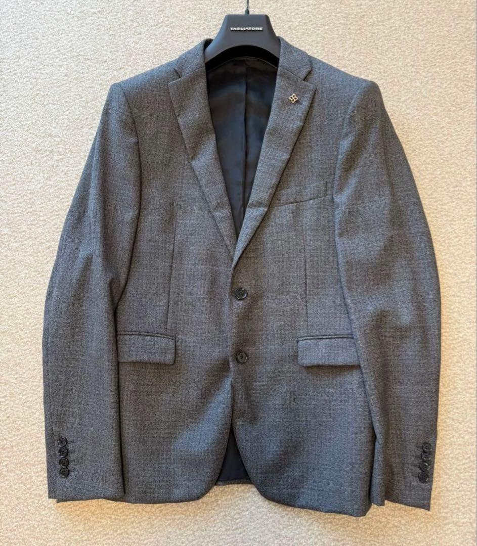 さらに本日最終値下げ！極美品　タリアトーレ セットアップ スーツ
