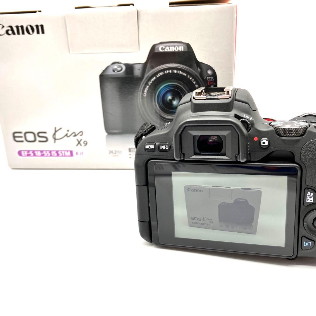 美品♪ Canon kiss X9 18-55mmSTMレンズキット