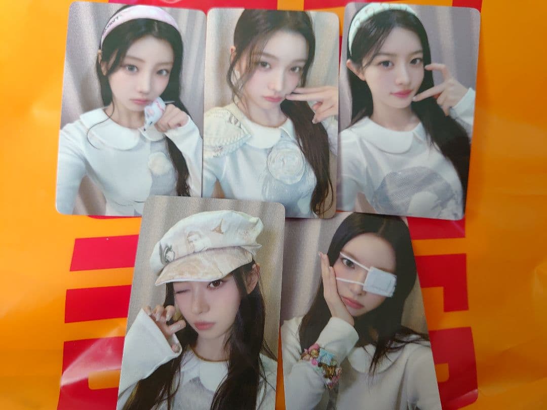 illit 来日記念　タワレコ　渋谷　ラキドロ　トレカ コンプ