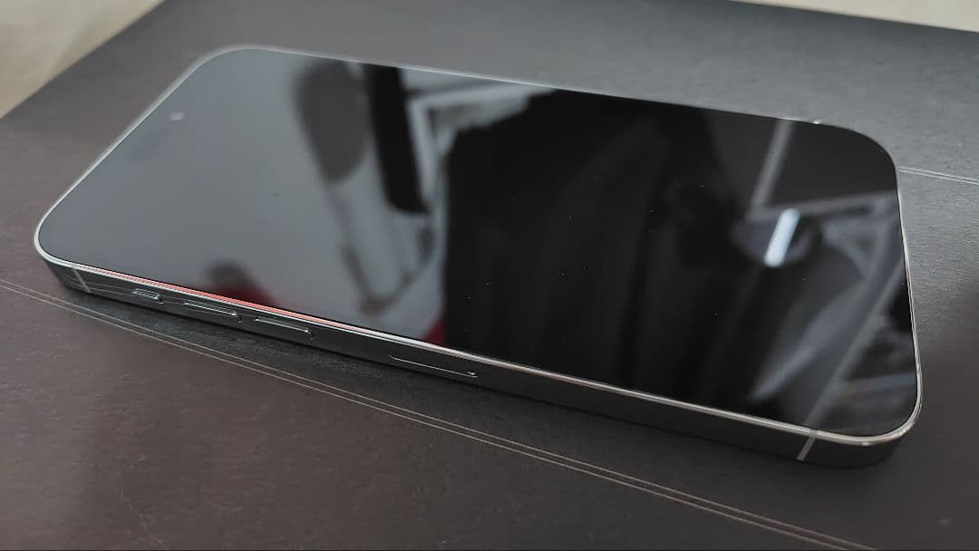 docomo　iPhone 14 Pro Max 128GB シルバー　おまけ付