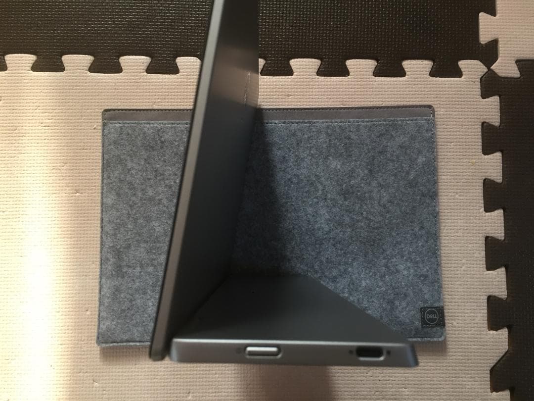 美品　DELL デル　P1424H ポータブルモニター シルバー