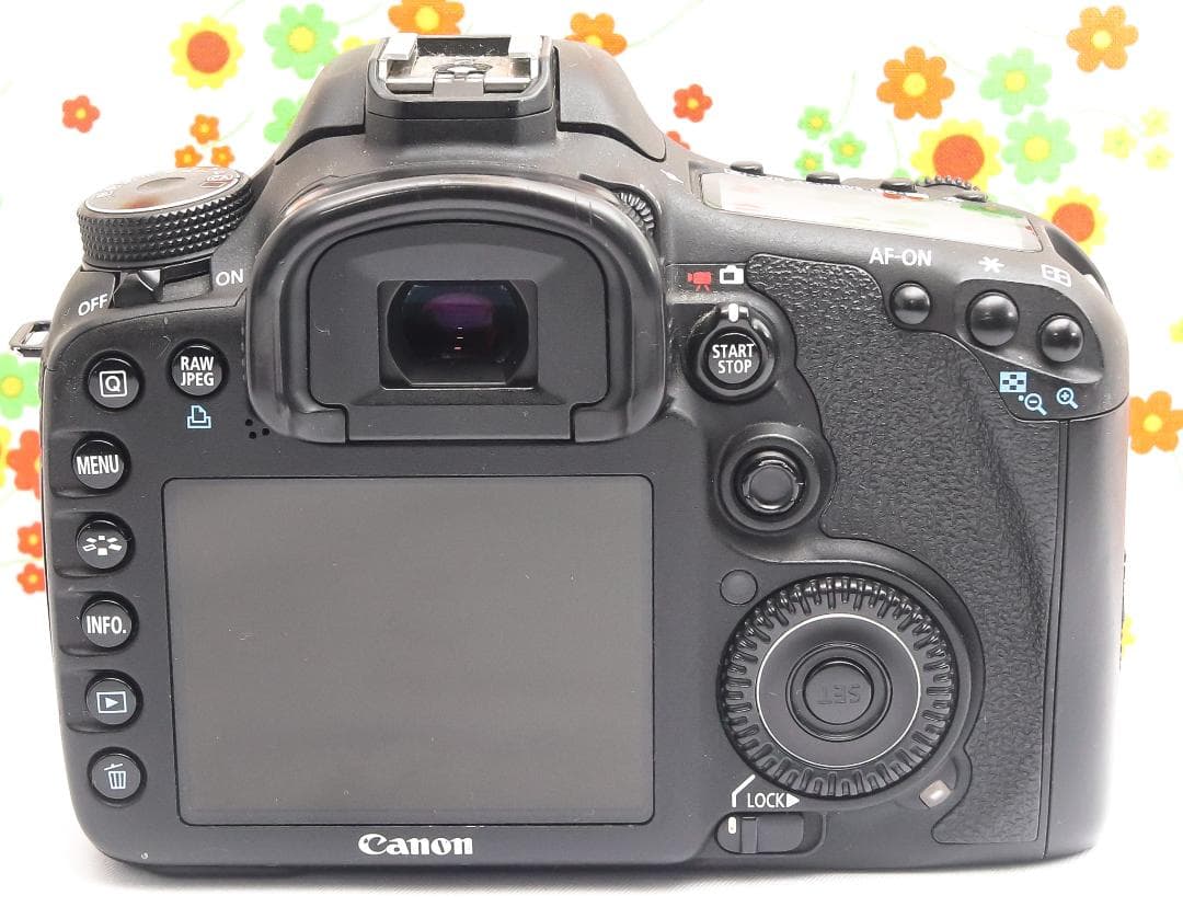 キャノン Canon EOS 7D☆スマホ転送☆ダブルレンズ！☆一眼レフ