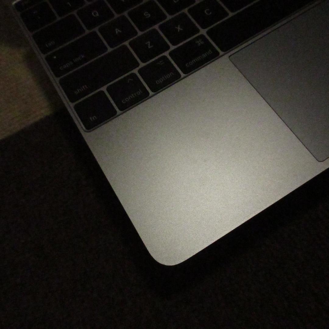 MacBook 2017 12㌅ i7/ 16GB / 512GB BT良好