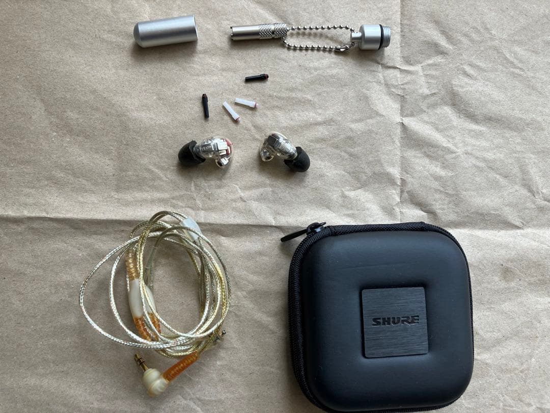 Shure シュア SE846 第一世代 有線イヤホン 中古綺麗品