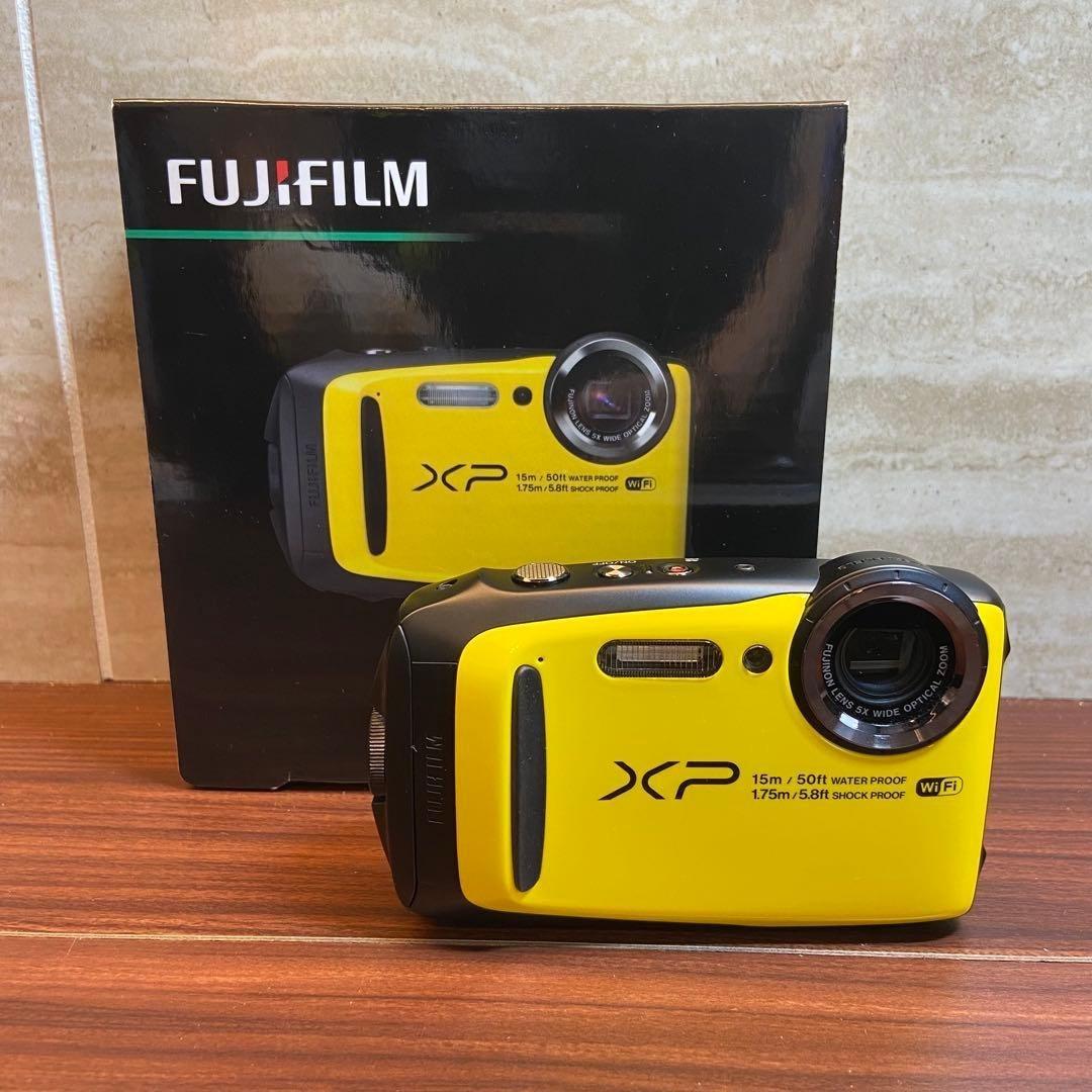FUJI FILM FinePix XP90 デジカメ ほぼ新品 4636