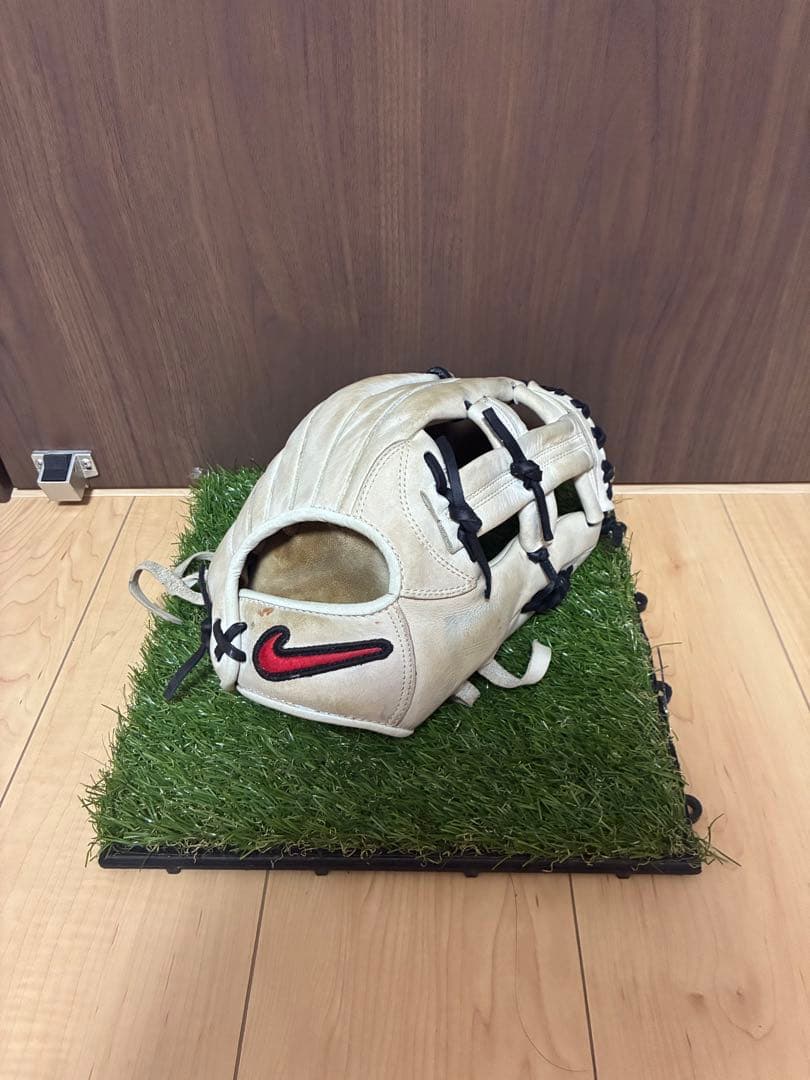 NIKE 一般軟式用内野手グラブ