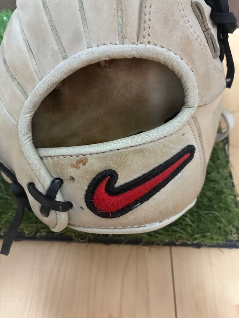 NIKE 一般軟式用内野手グラブ
