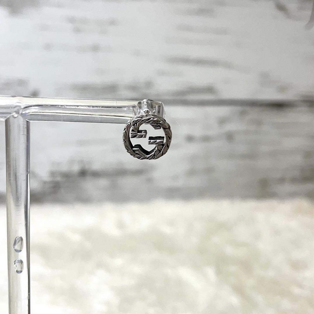 【極美品】グッチ　インターロッキングピアス片耳　メンズ/レディース　アラベスク