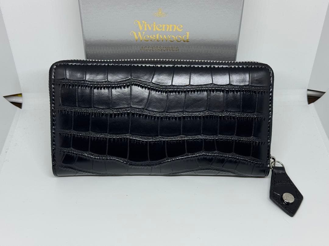 【新品未使用】Vivienne Westwood ブラック 長財布