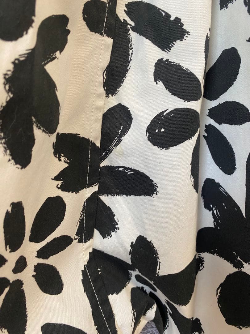 コムデギャルソン　フラワーカボチャパンツ