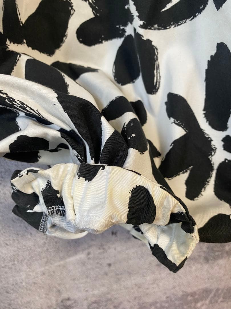 コムデギャルソン　フラワーカボチャパンツ