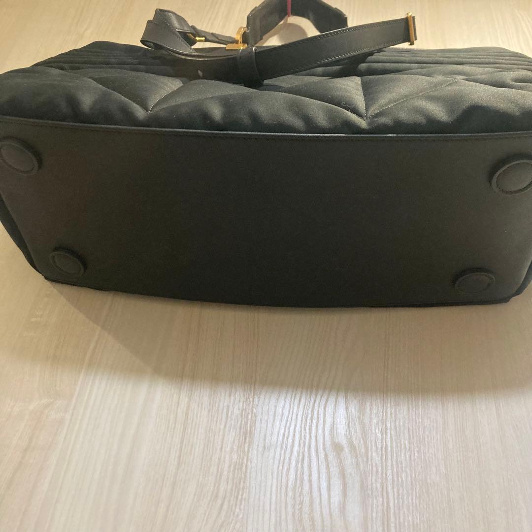 FURLA 黒 キルティング ナイロン バッグ