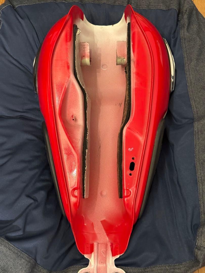 Triumph スクランブラー900 ガソリンタンク