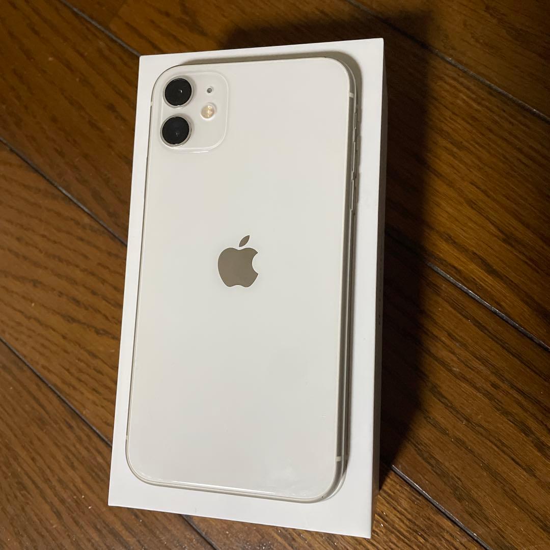 ジャンク品【画面割れ】iPhone 11 64GB ホワイト 本体