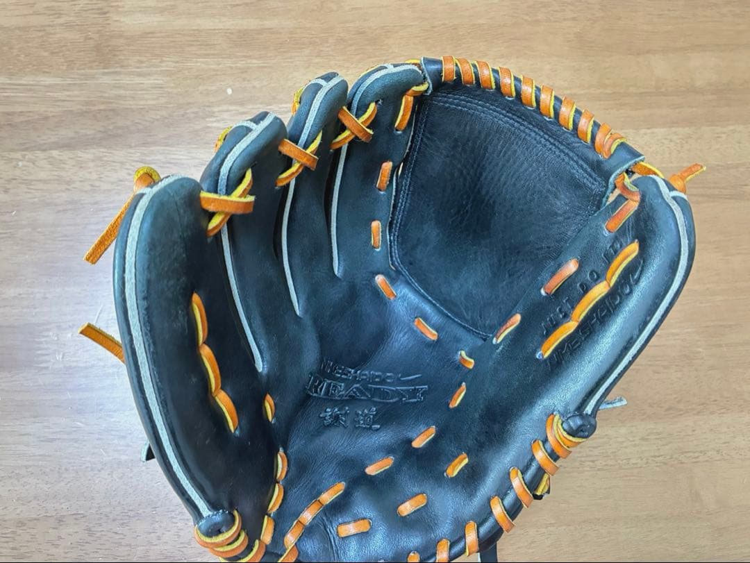 Nike 投手用 軟式グローブ　左投げ　SHADO