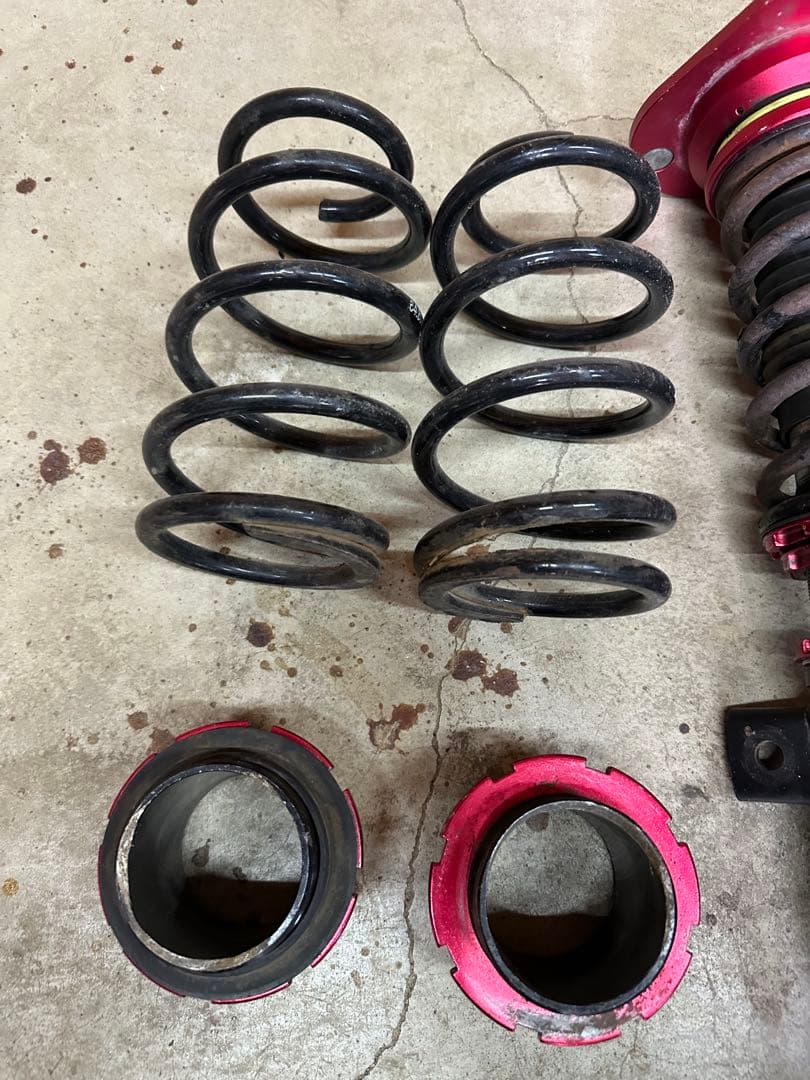 トヨタ　ルミオン　車高調