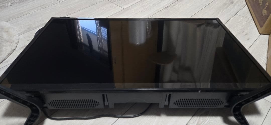 32インチ 液晶テレビ リモコン付き