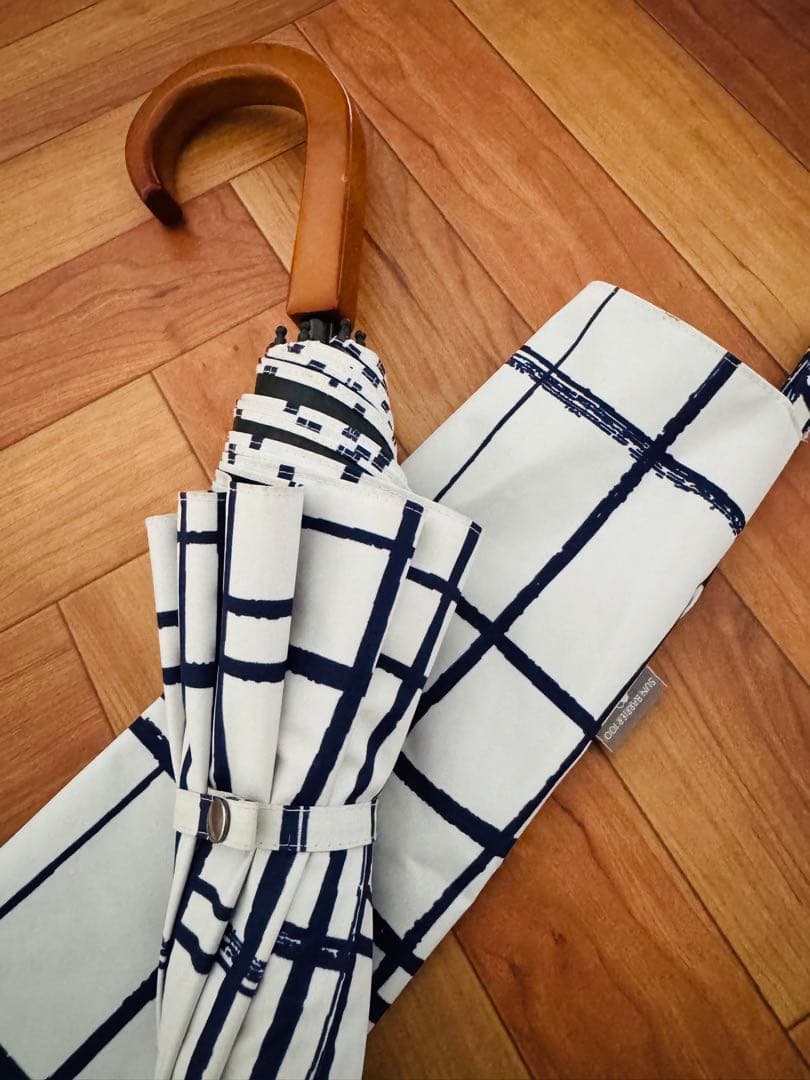 【紫外線100%カット】サンバリア二段折り日傘