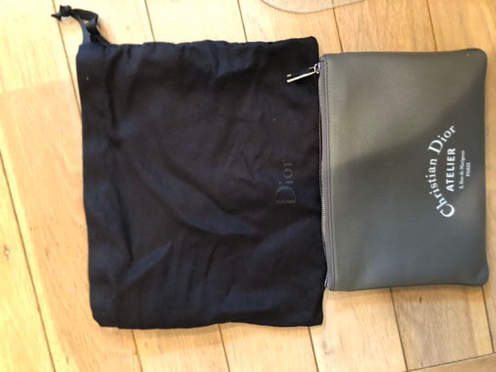 Dio アトリエ　クラッチバッググレー