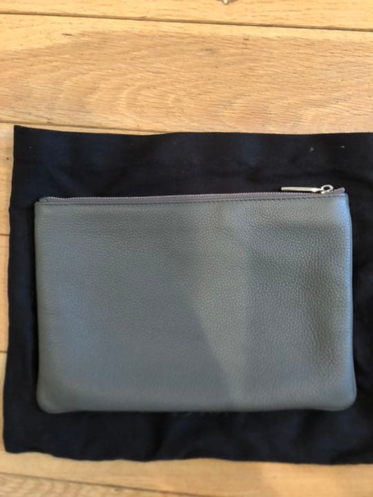 Dio アトリエ　クラッチバッググレー