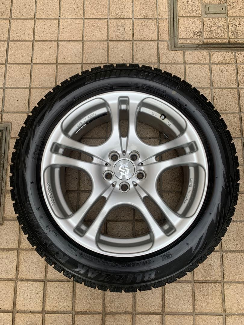 ブリヂストンスタッドレス215/55R17 Team Sparcoホイール