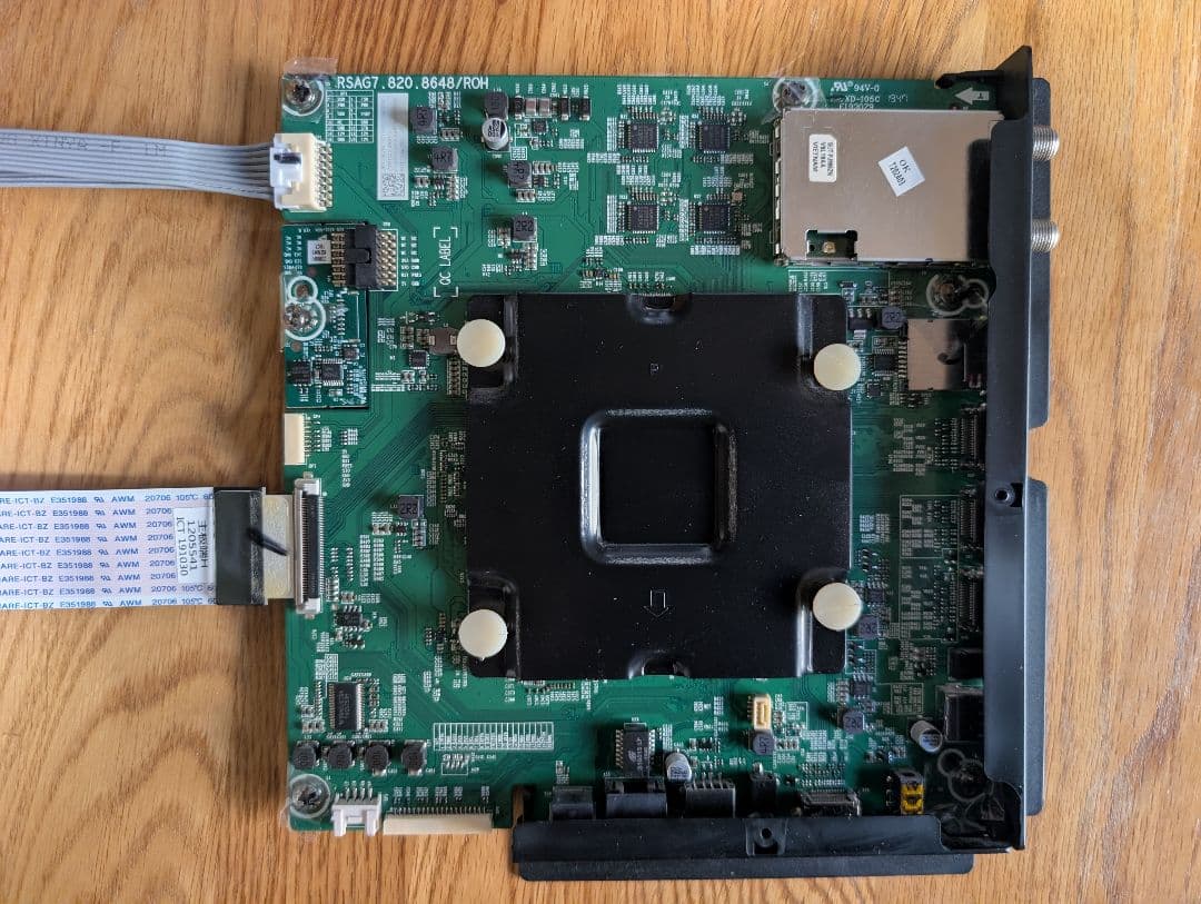 HISENSE　テレビ用基板