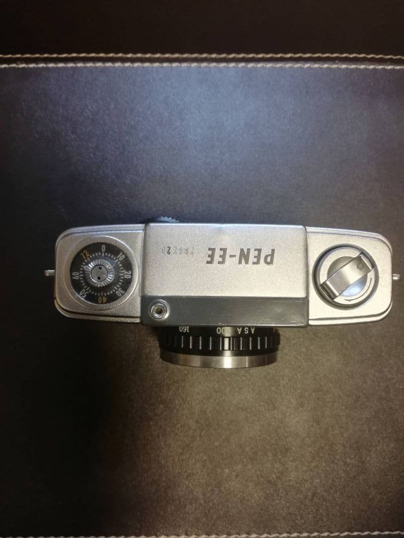 フィルムカメラ OLYMPUS PEN EES