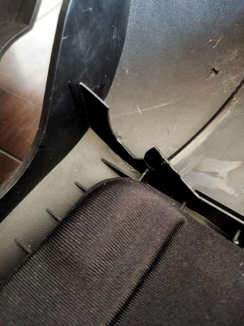 持ち運び ゲーミングモニター ディスプレイ 19インチ キャリーケース USA製