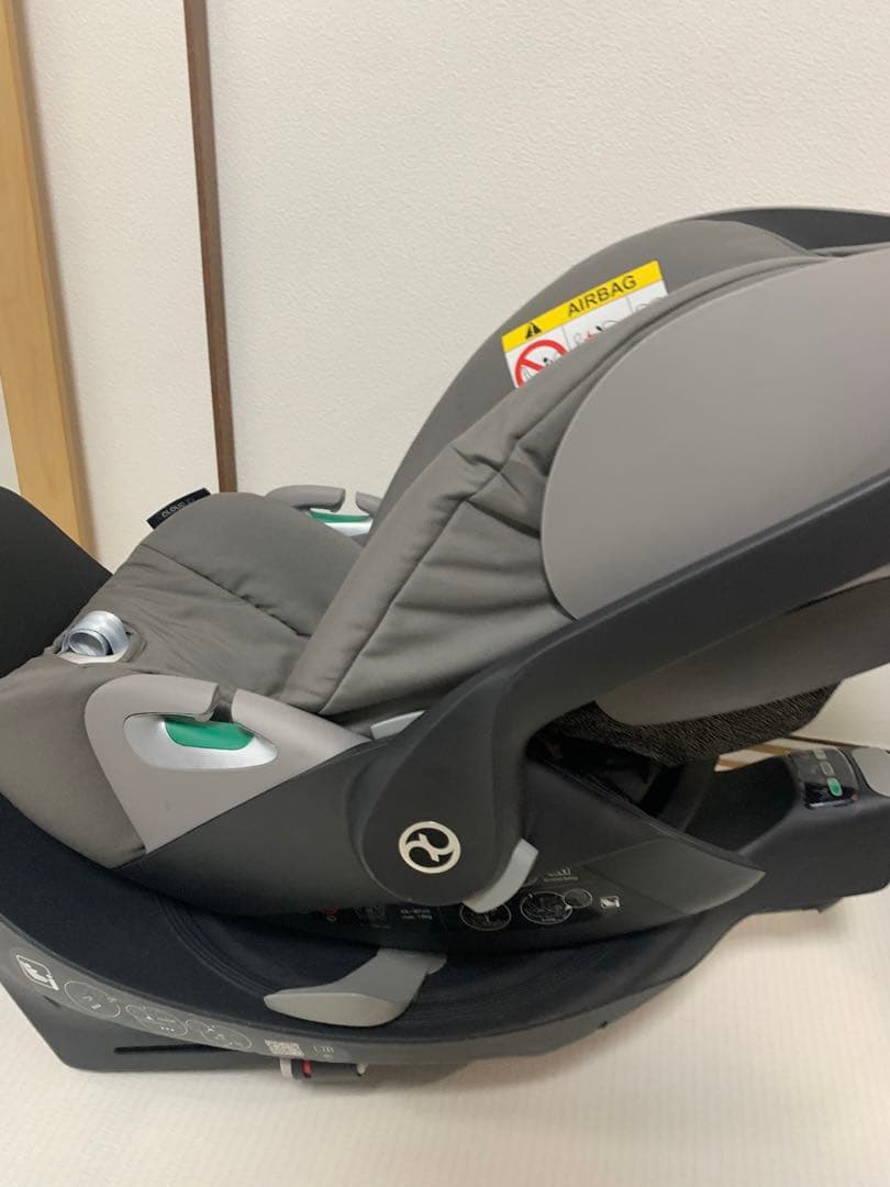 Cybex Z2isizeチャイルドシート、ISOFIX対応ベースTシリーズZ2