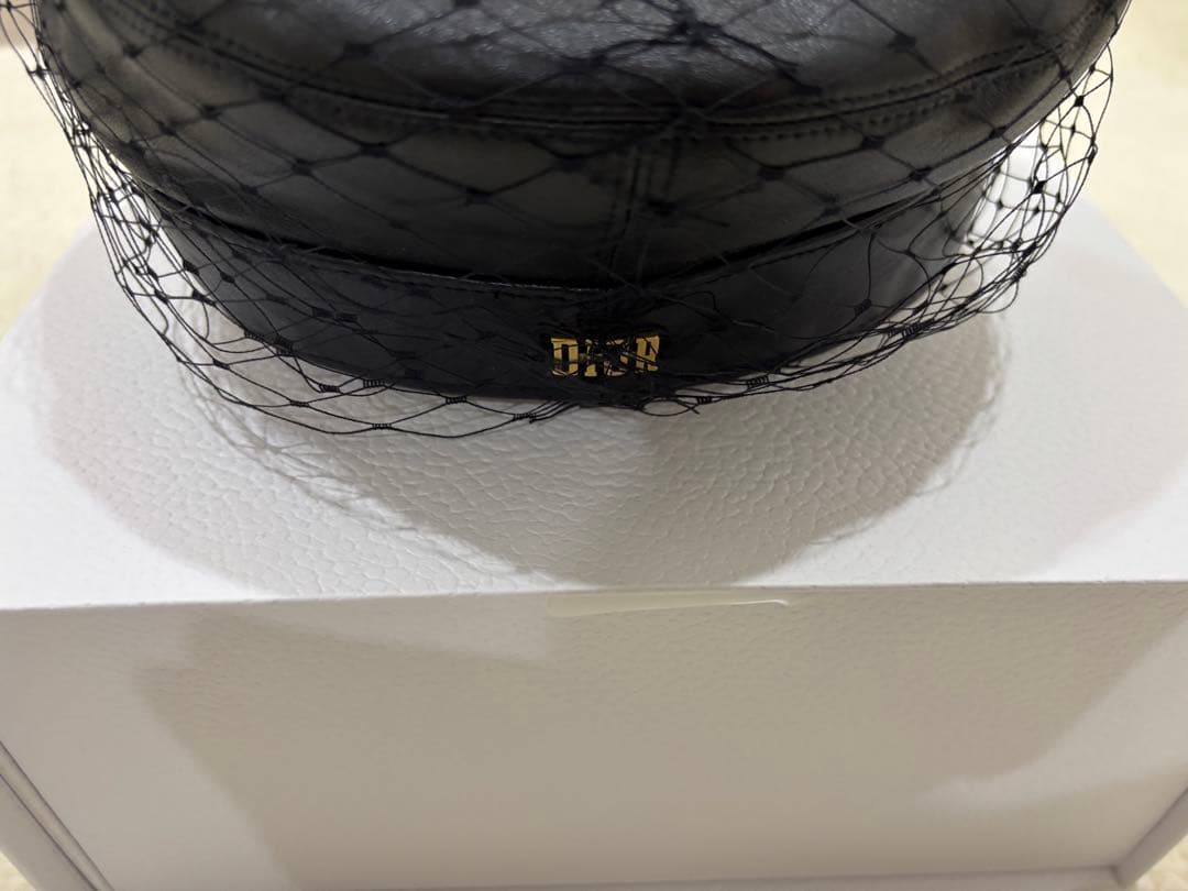DIOR キャスケット　ベール付き