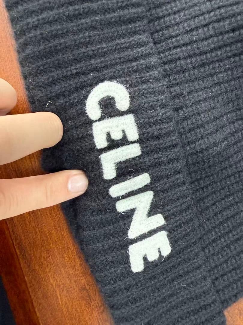 CELINE ニット帽 ブラック TU 新品同様