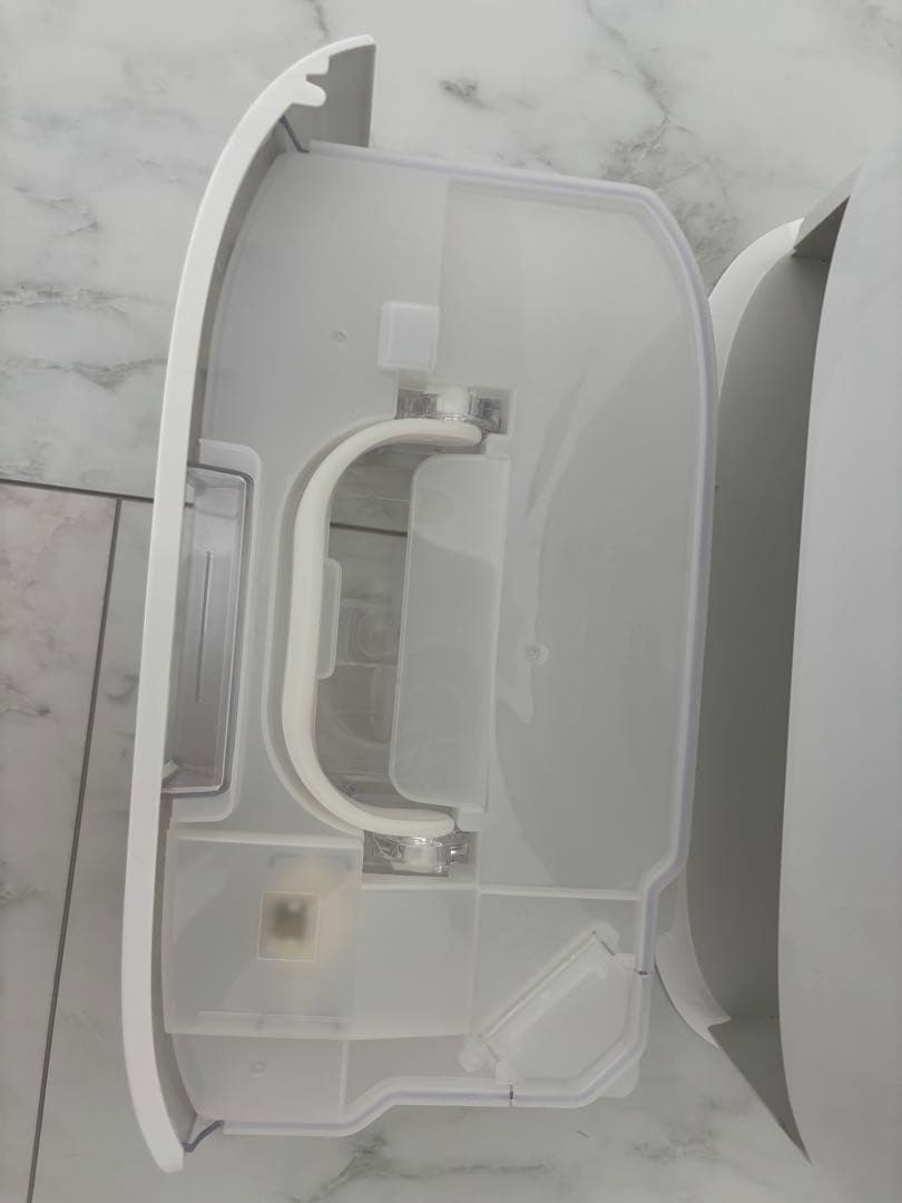 21年製品 Panasonic 除湿機