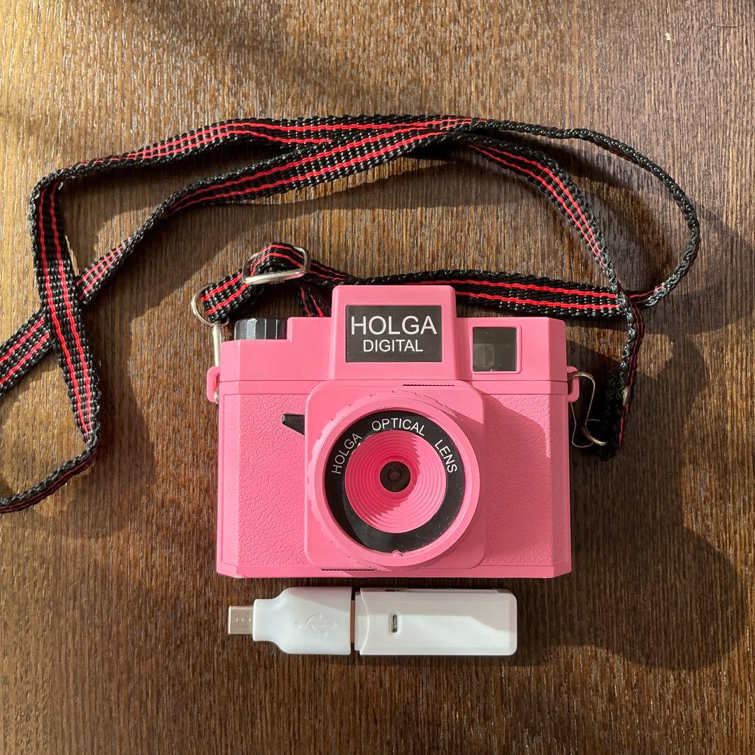 セール　HOLGA デジタルカメラ ピンク