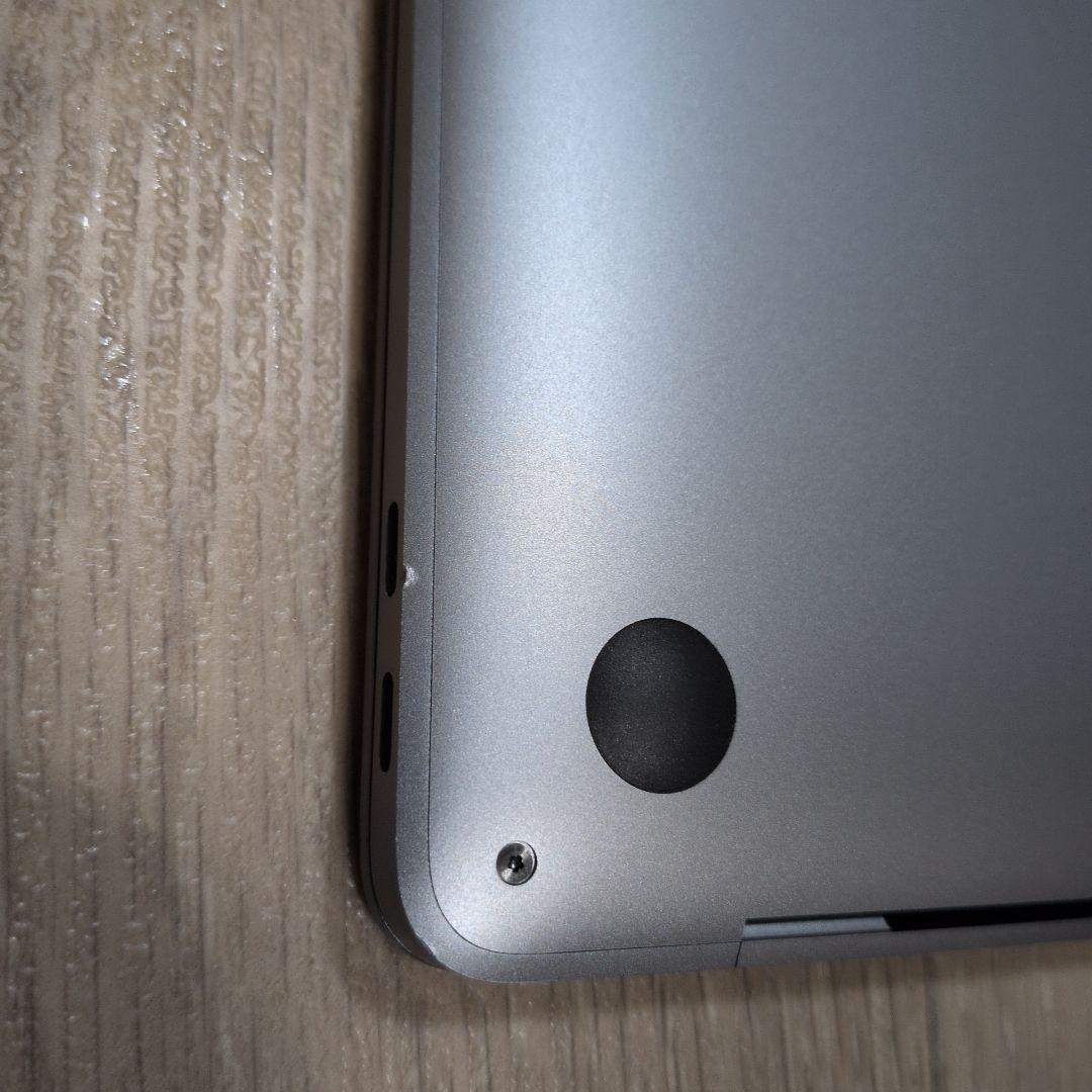 ビ*ラ様 Apple MacBook Air (M1, 2020) 本体