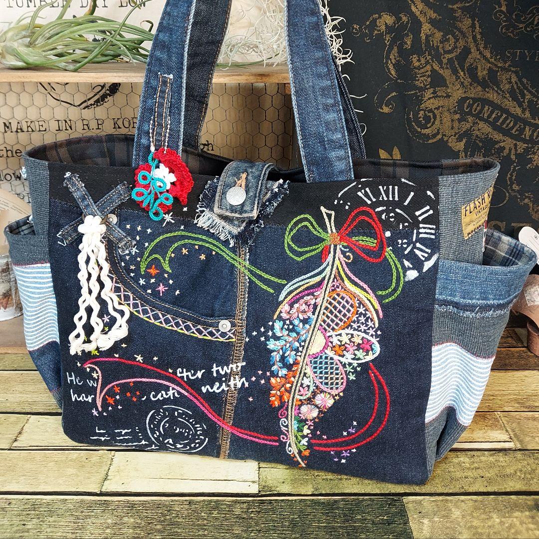 【Kal】大きな刺繍デニムバック　No.651　デニムリメイク　特大バック