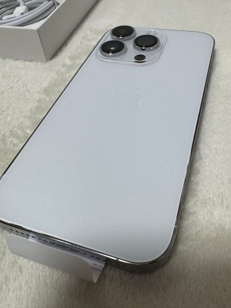 スマートフォン本体 iPhone14pro 256GB silver
