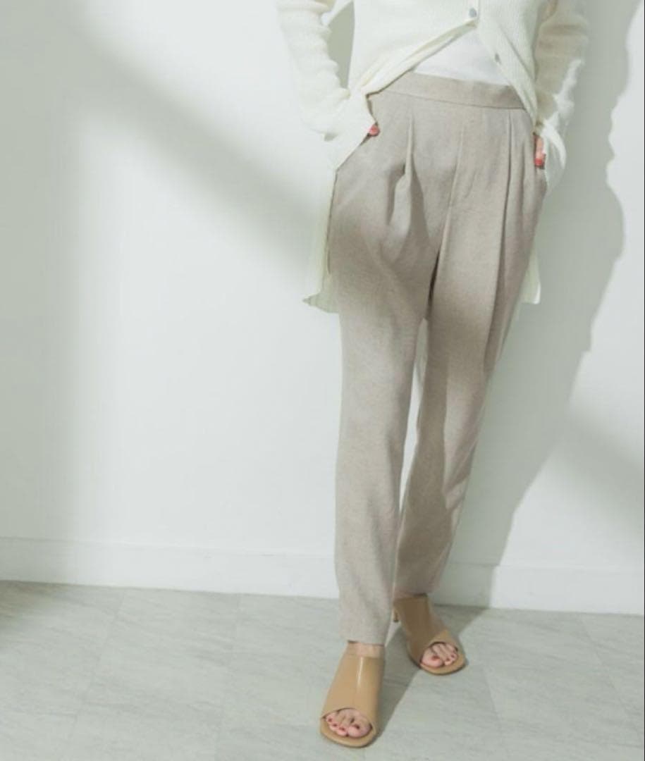 美品　エンフォルド　リネンライクゴムジョッパーズ　ベージュ.