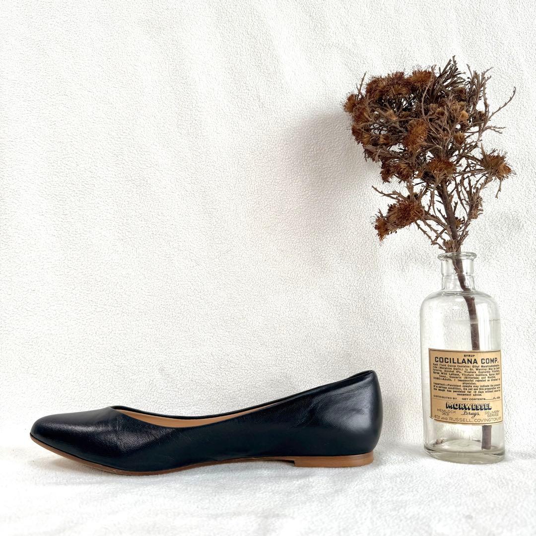 極美品✨ファビオルスコーニ Vカット フラット ポインテッドトゥ レザー