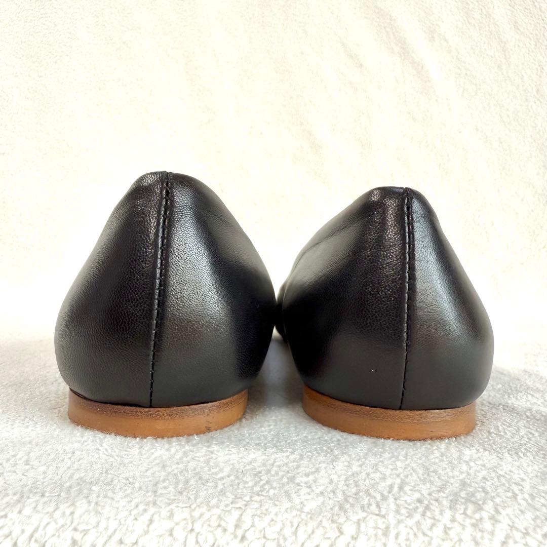 極美品✨ファビオルスコーニ Vカット フラット ポインテッドトゥ レザー