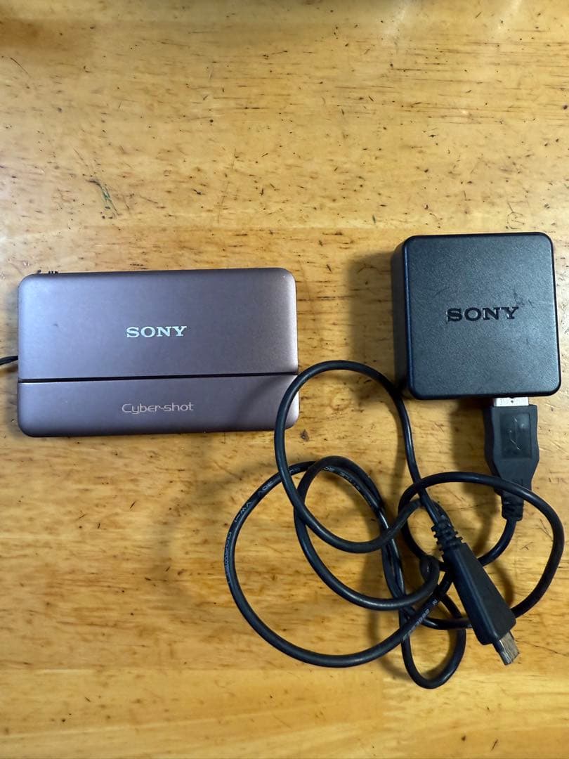 【美品】ソニー サイバーショット DSC-TX55（BW） デジタルスチルカメラ