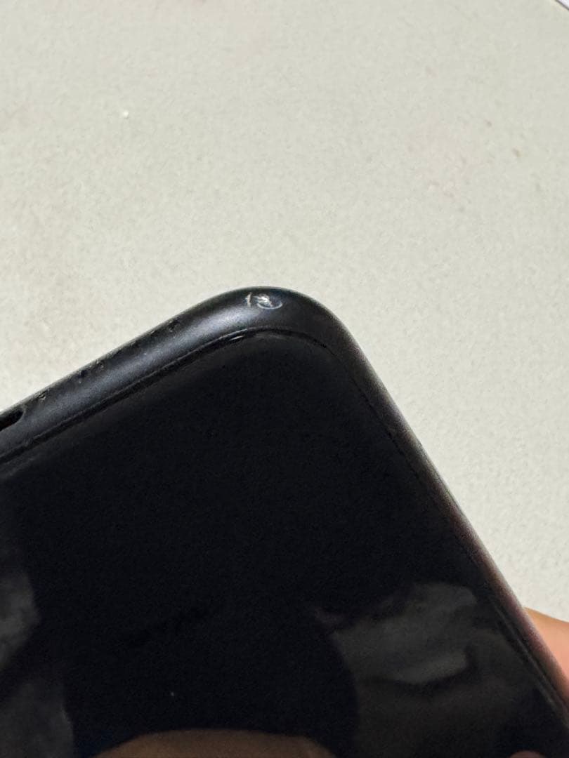 Apple iPhone XR ブラック 本体　128GB