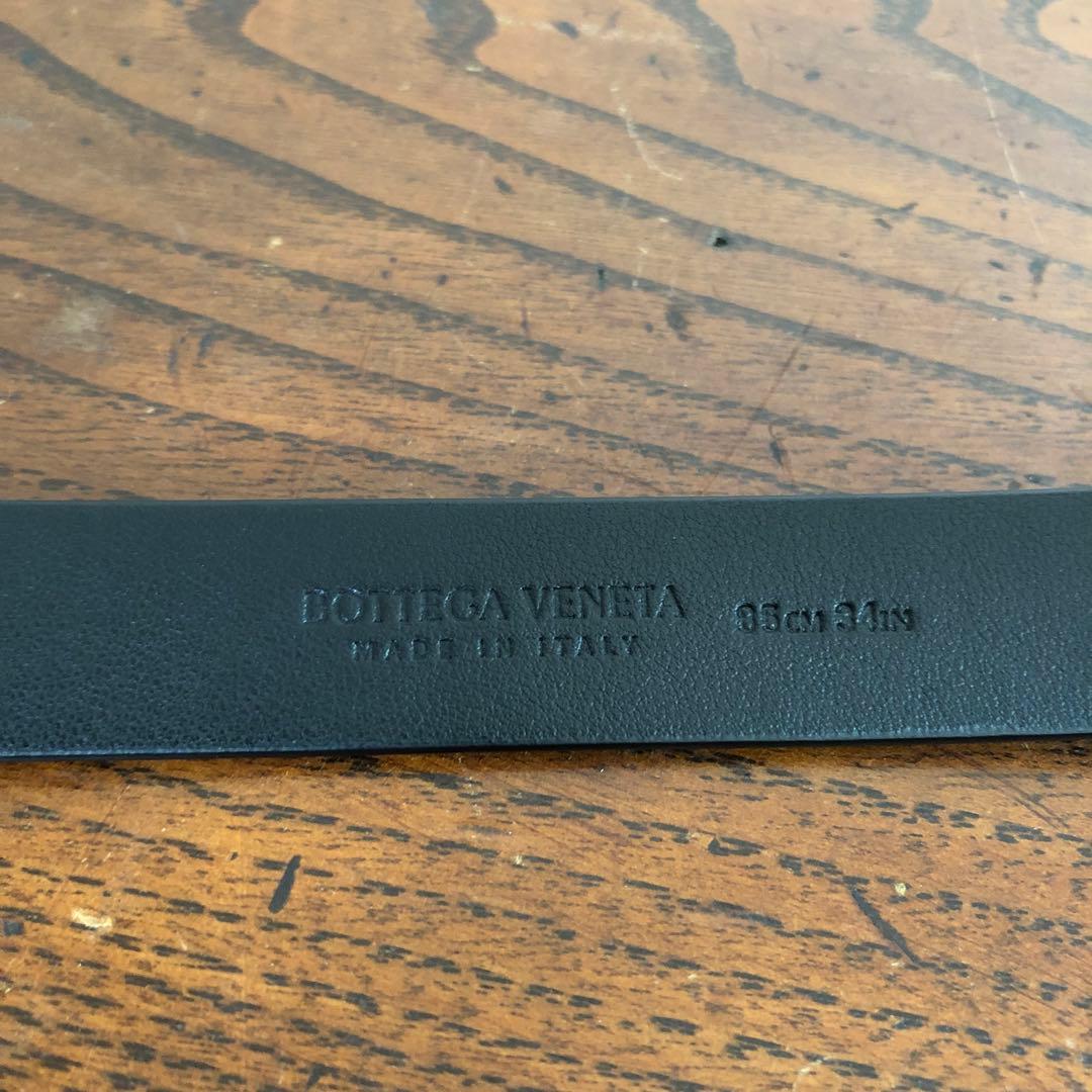 BOTTEGA VENETA シェブロン メタル レザーベルト ブラック