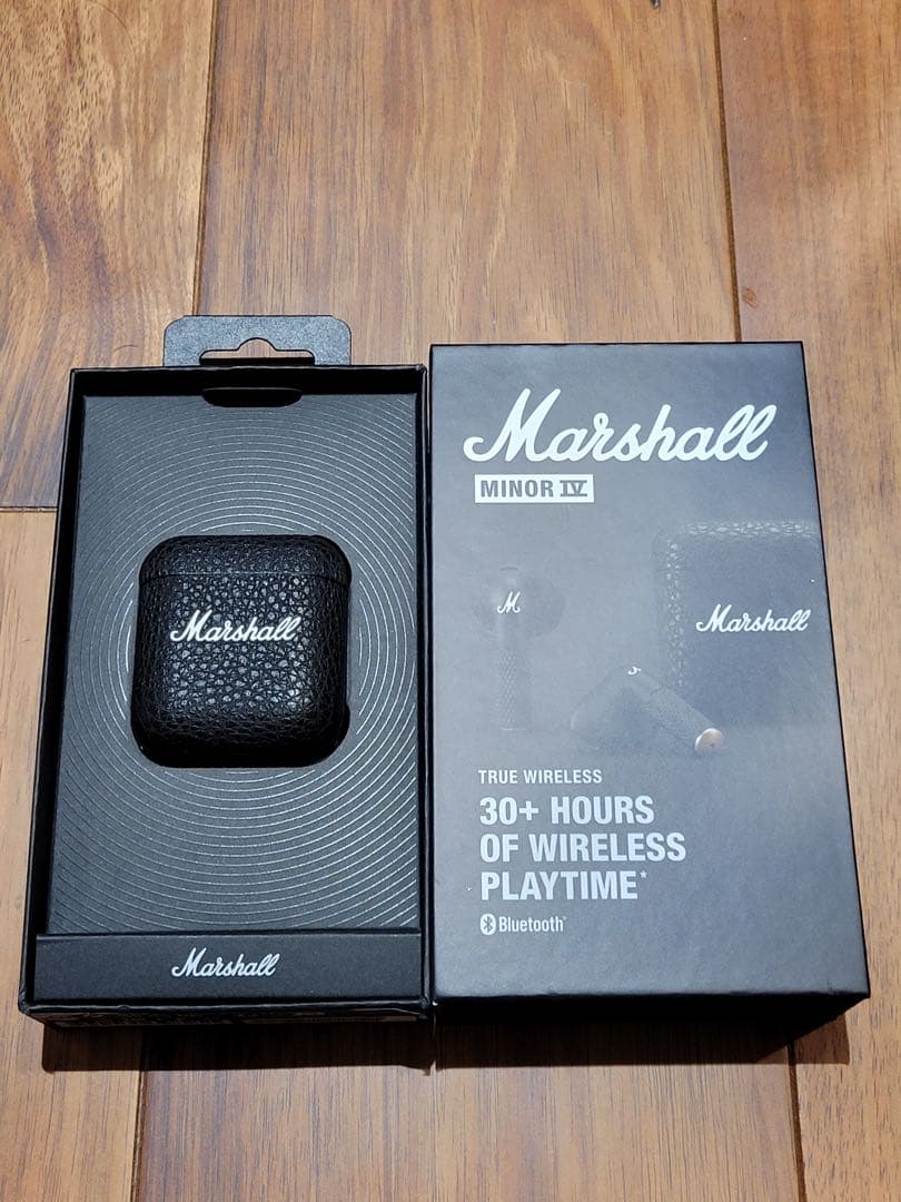 イヤホン Marshall Minir 4
