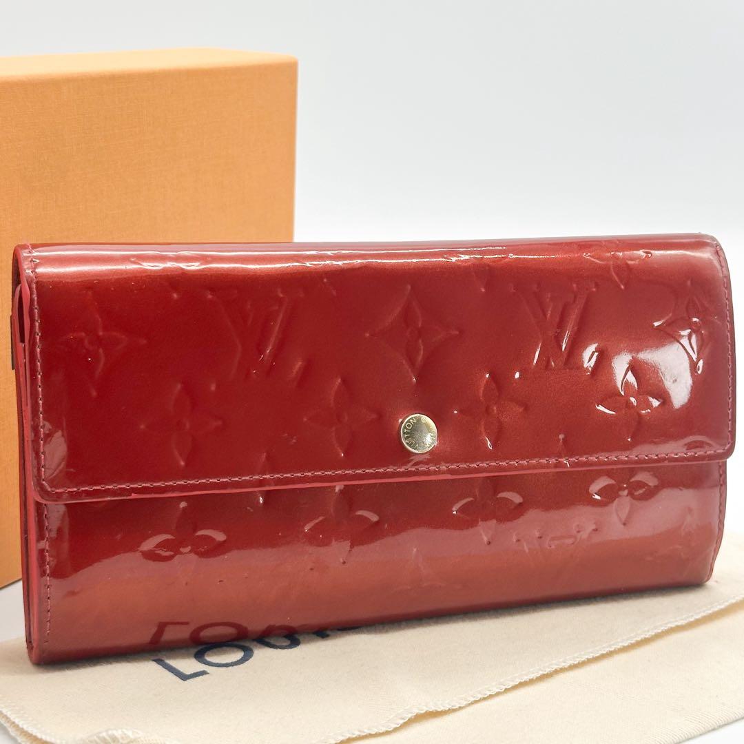 ルイヴィトン ポルトフォイユ サラ ヴェルニ モノグラム 二つ折り 長財布