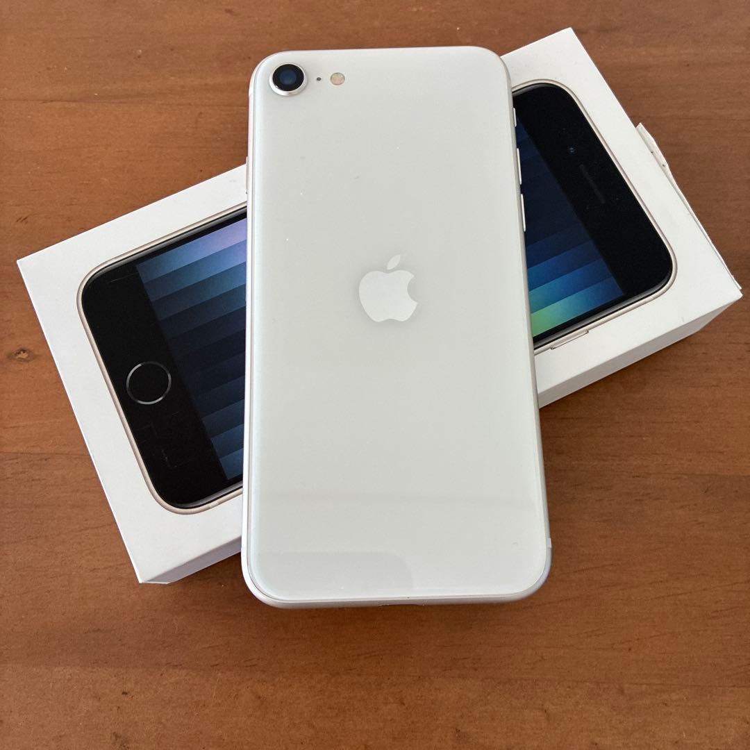 Apple iPhone SE (第3世代) スターライト６４GB